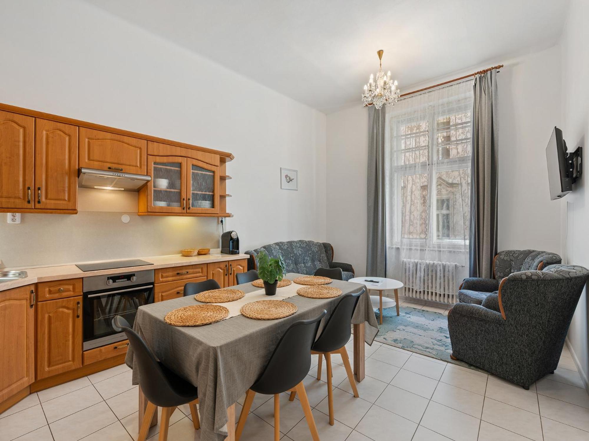Old Town Home Prague Apartments - Just Steps From Old Town Square, Prague